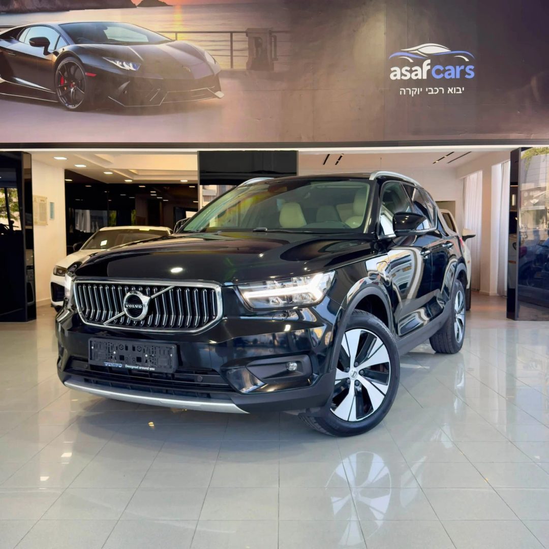 וולוו XC40 RECHARGET5 PHEV INS EXP 2021