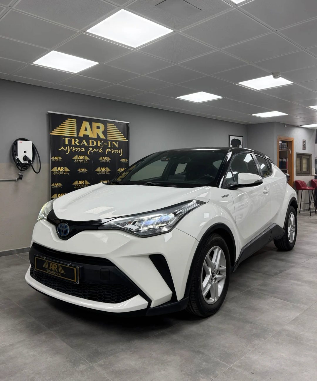 טויוטה C-HR HYBRID C-ITY 2021