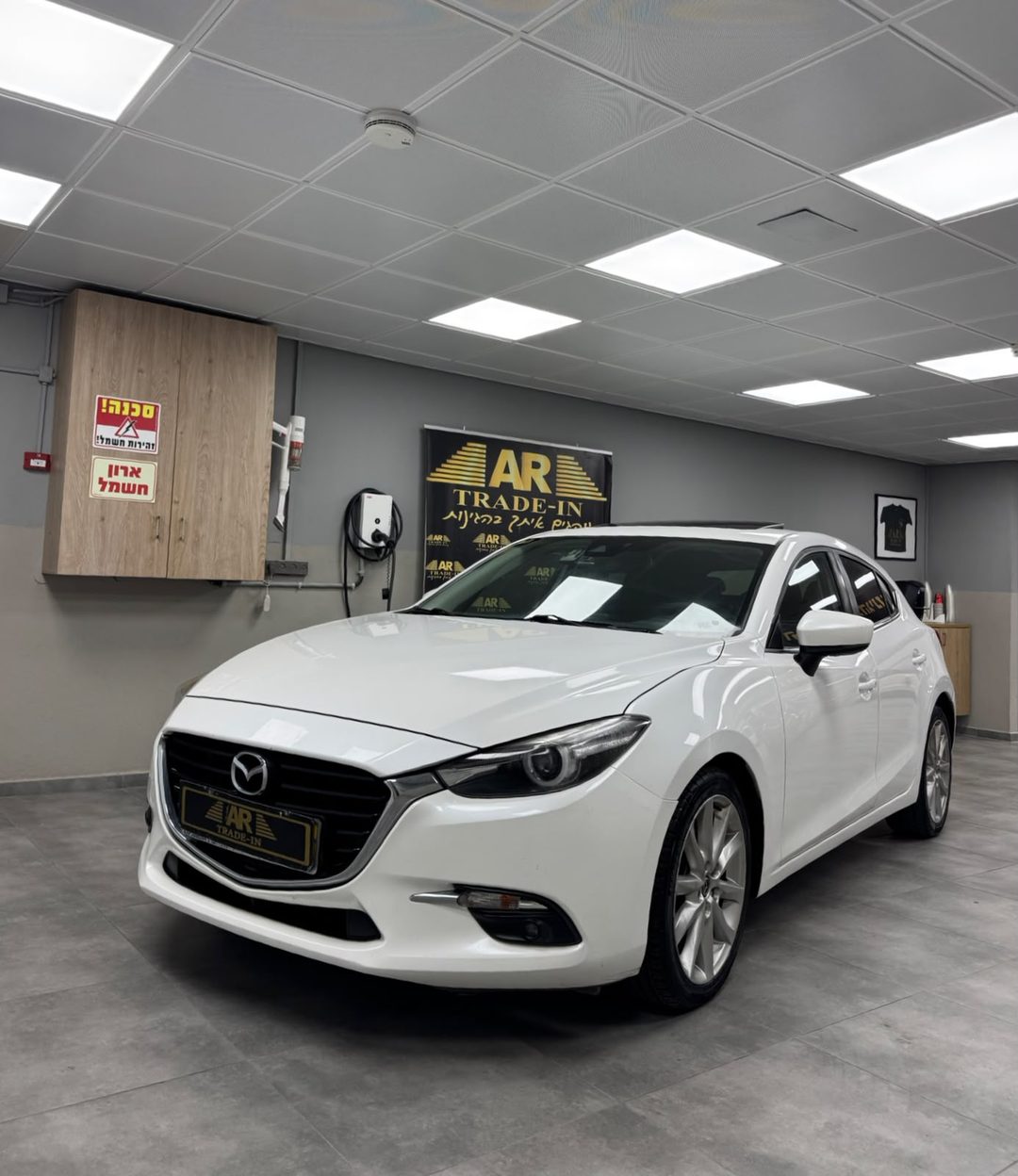 מזדה MAZDA 3 PREMIUM 2018