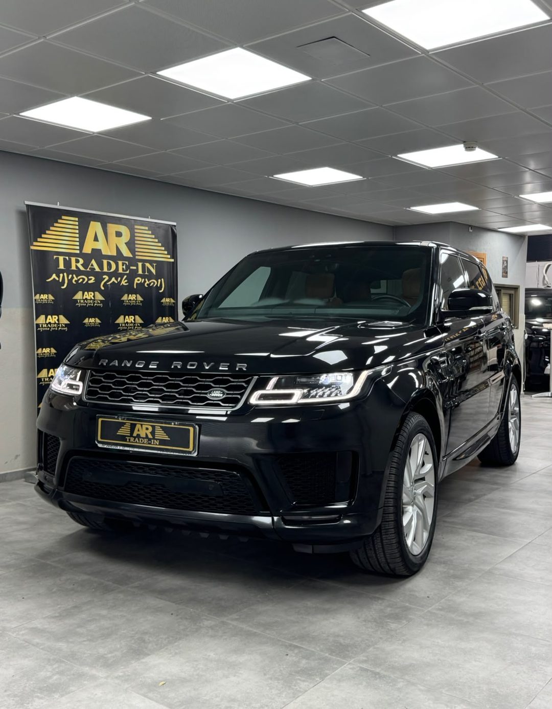 לנד רובר RANGE R.SPORT HSE DP 249 2022
